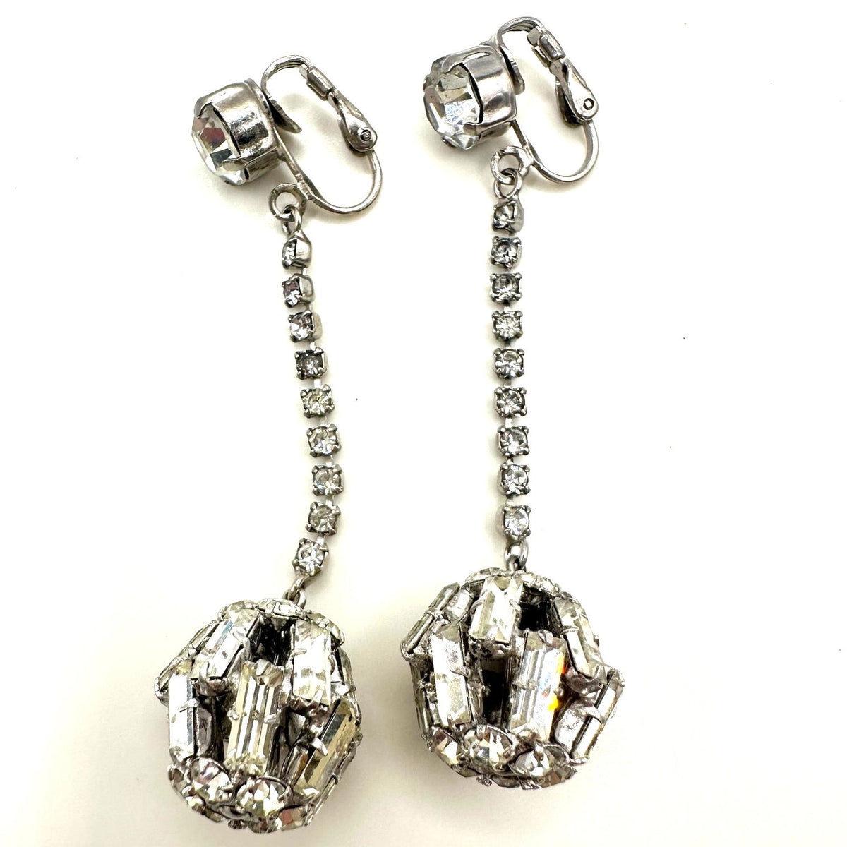 Vintage silver tone clear glass rhinestones ball dangle drop clip on earrings