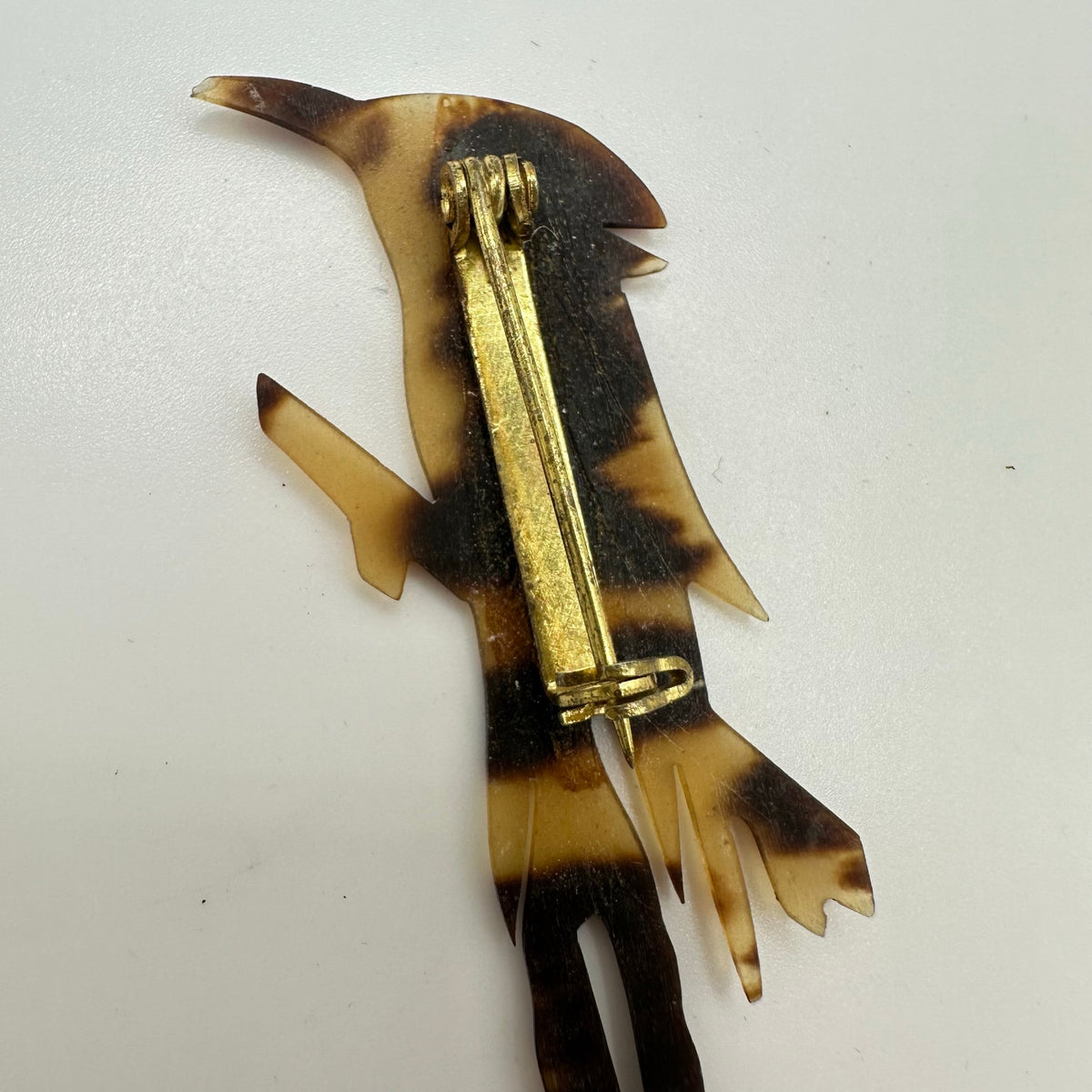 Antique vintage "faux" tortoise shell tortoiseshell carved bird brooch pin