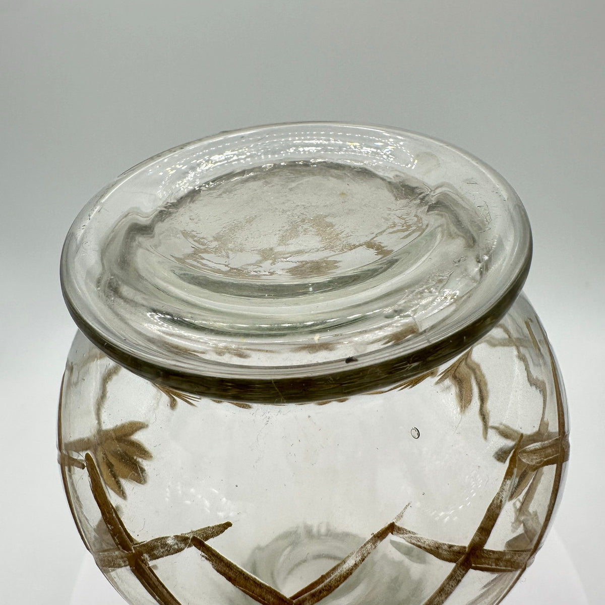Hand blown midcentury Romanian style clear gold hand painted glass vase 4"