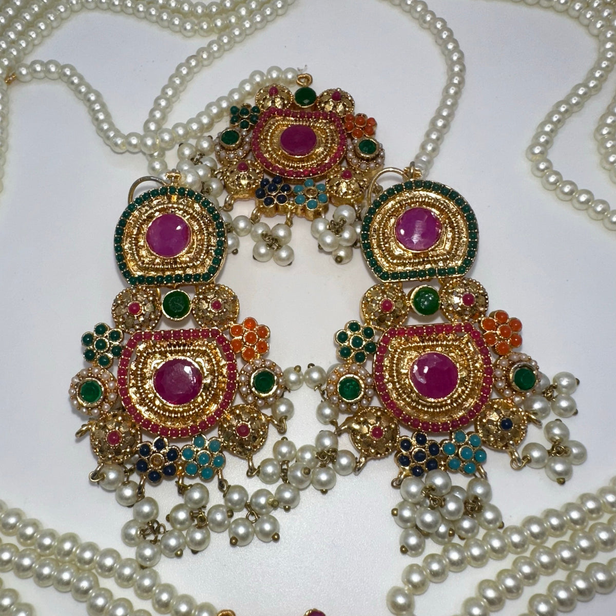 Indian gold kundan pearl gems necklace earrings maang tikka full mala set