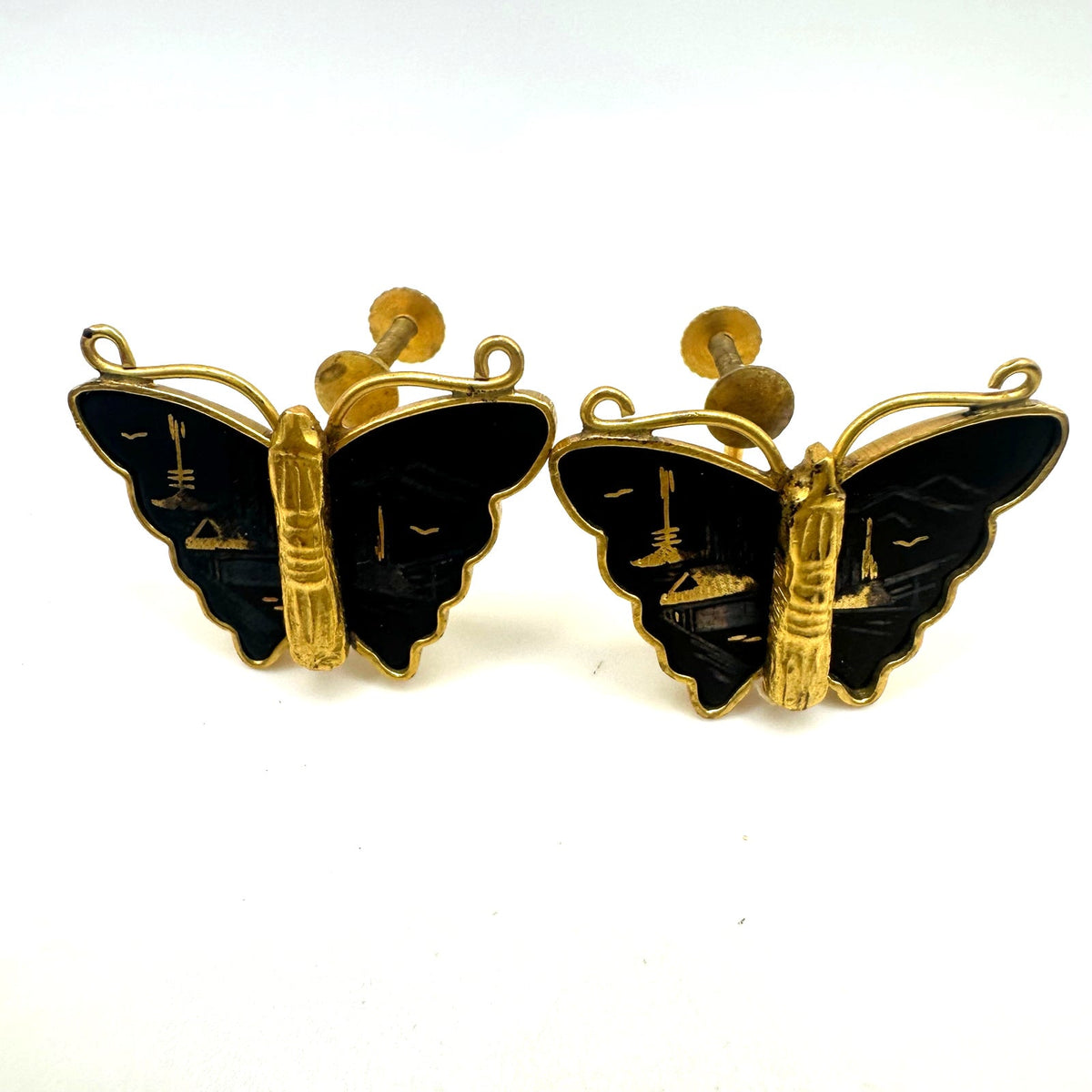 Amita Japan Damascene vintage gold plated black butterfly screw back earrings