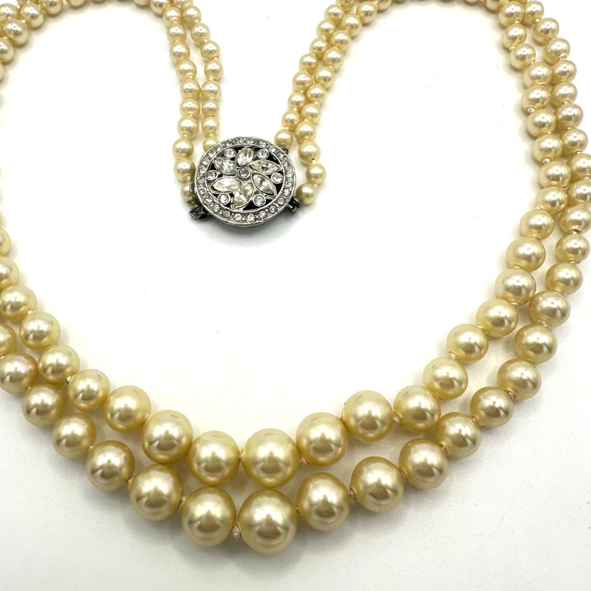 Imperial vintage 2 strand cream lucite faux pearls silver tone beaded necklace