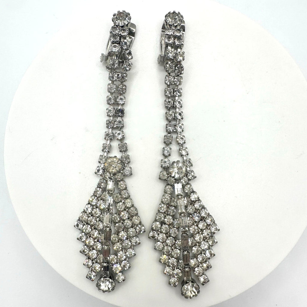 Vintage silver tone clear glass rhinestones 4" dangle drop clip on earrings
