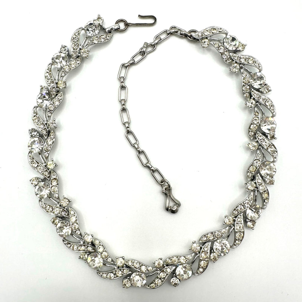 Star signed vintage 1950s silver tone clear glass rhinestones necklace