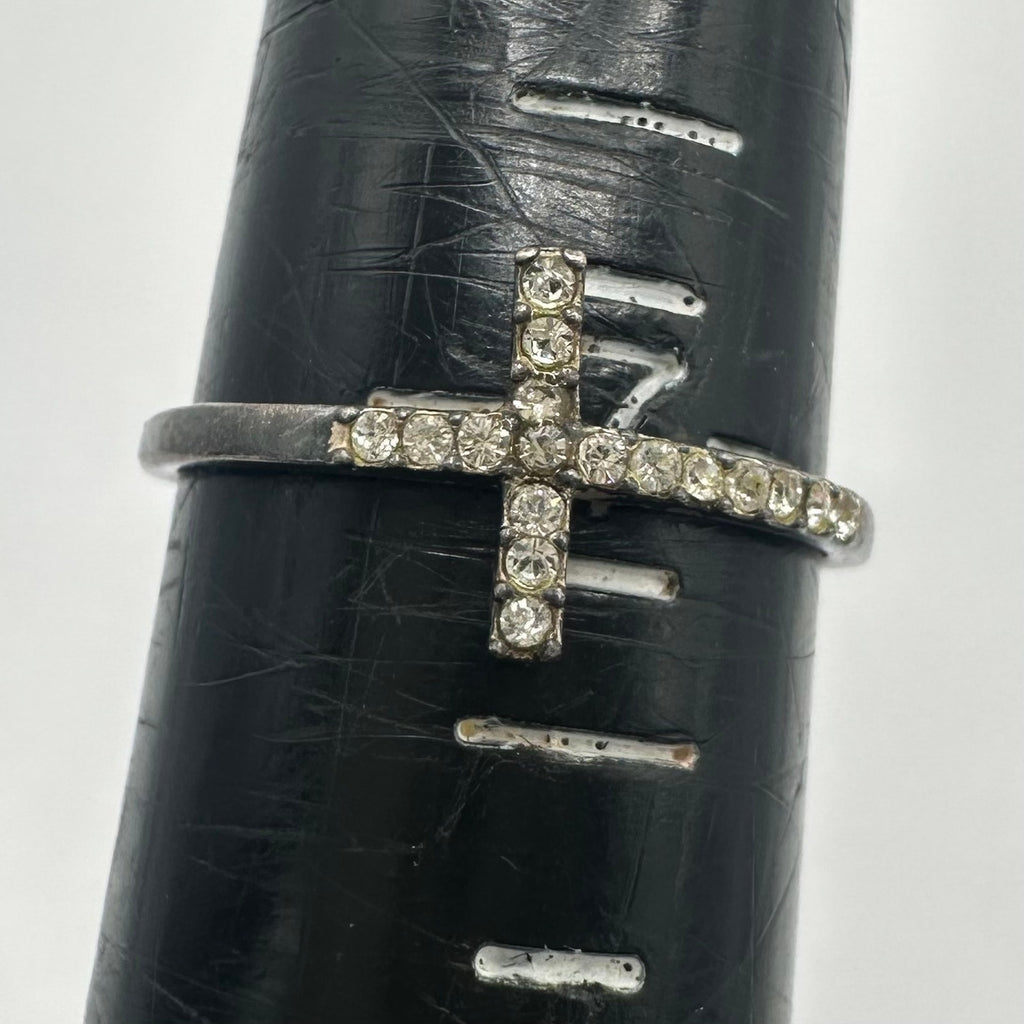 Thailand vintage 925 sterling silver cubic zirconia CZ dainty cross ring size 7
