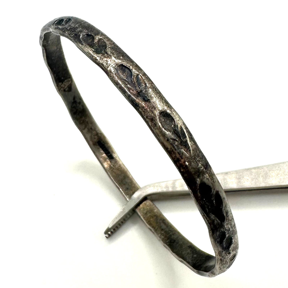 Mexico Alpaca vintage silver tone ferns leaves leaf floral bangle bracelet
