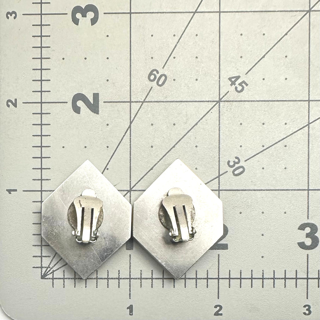 Vintage genuine mother of pearl simulated cubes silver tone clip on earrings