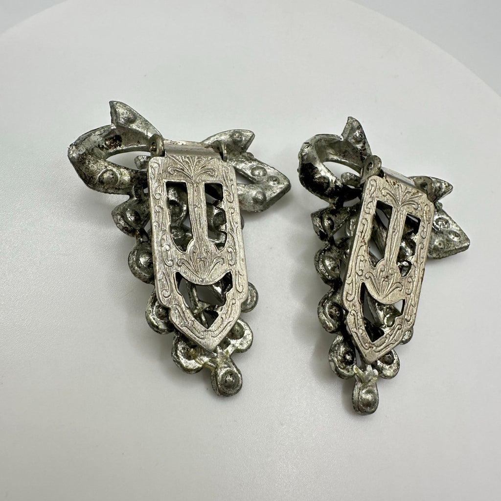 1930s antique Art Deco set 2 silver tone bows clear rhinestones dress clips