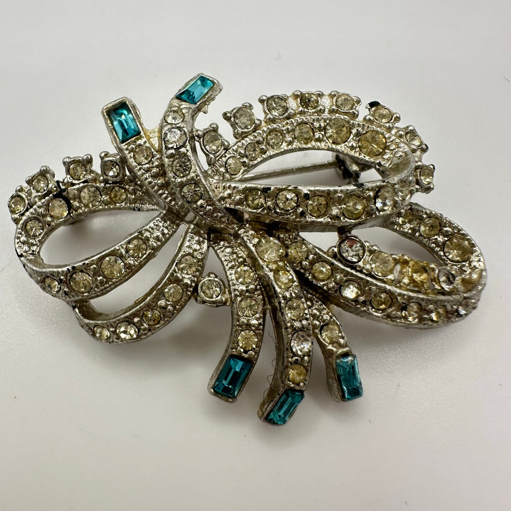 Vintage 1940 silver tone rhodium plated clear blue rhinestones bow brooch
