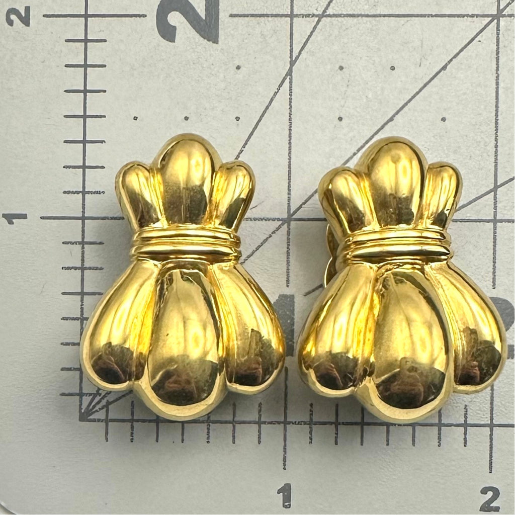 St. John signed 1980s 1990s vintage gold plated heavy abstract clip on earrings