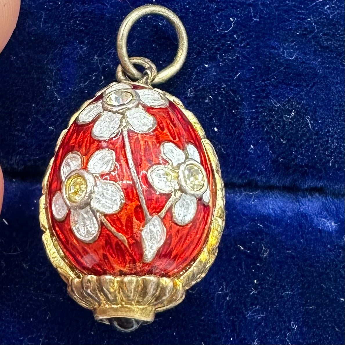 Vintage gilt sterling silver red floral garnet enamel rhinestones egg pendant