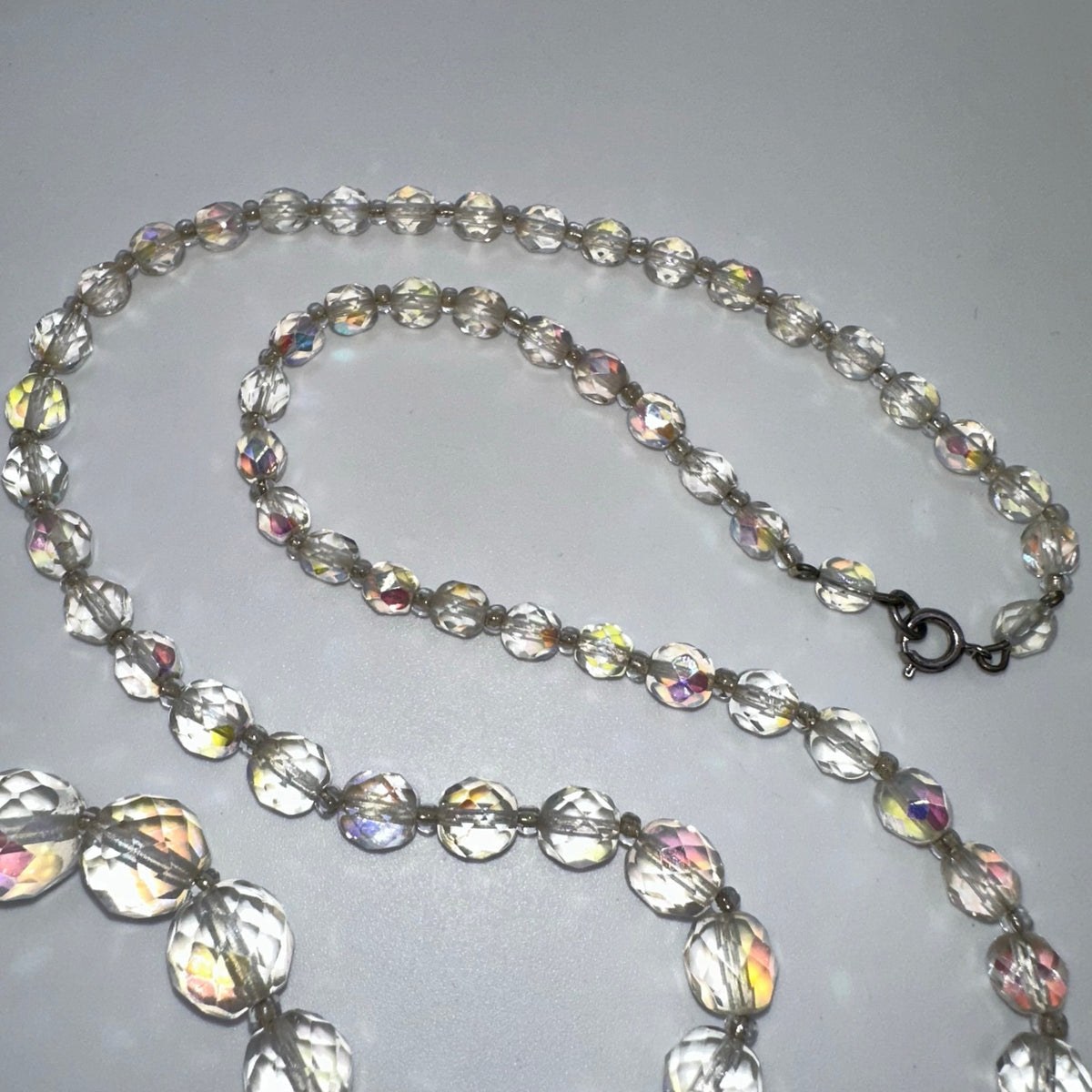 1950s vintage clear faceted glass aurora borealis AB graduated beaded necklace