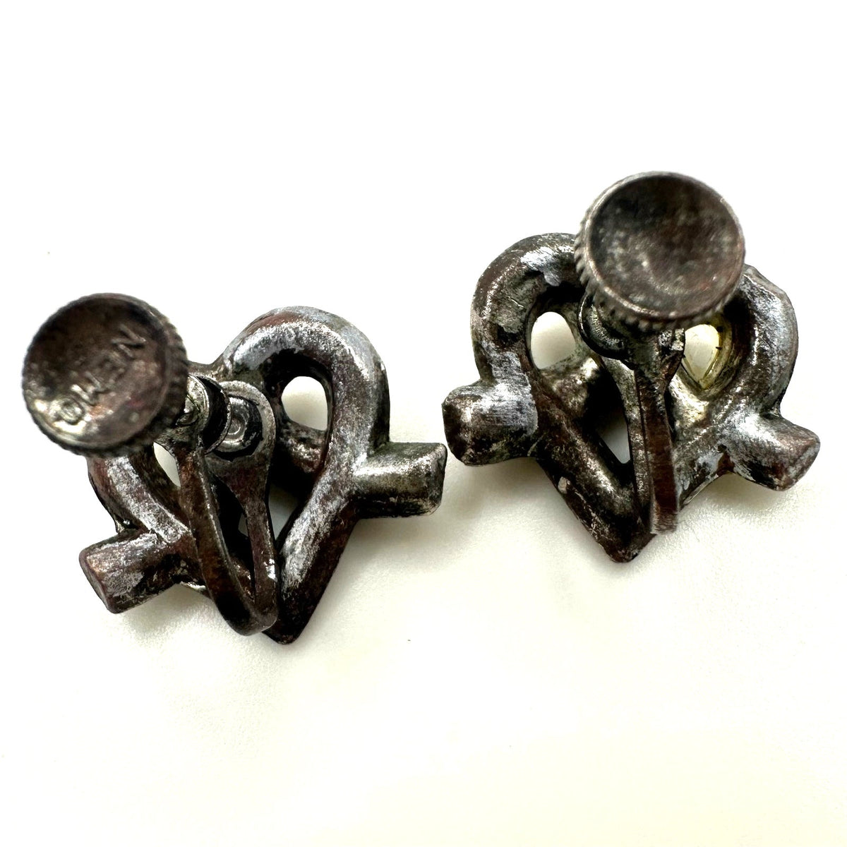 Little Nemo antique Art Deco rhinestones silver tone hearts screw back earrings