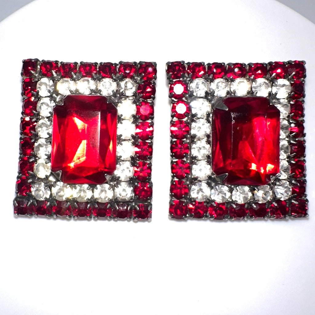 Vintage massive silver tone red rectangular glass rhinestones clip on earrings