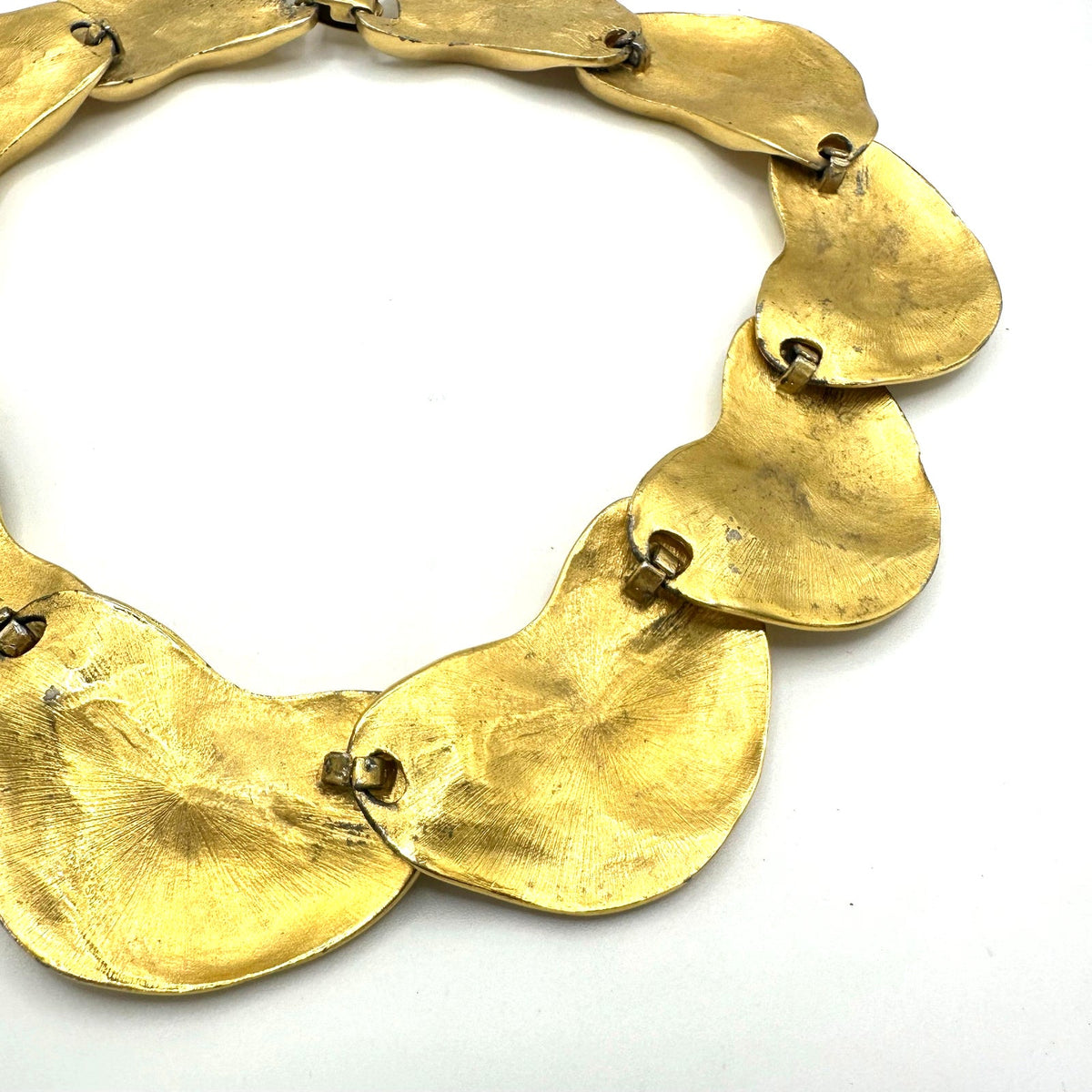 1980s vintage gold tone chunky bean links chain statement runway necklace