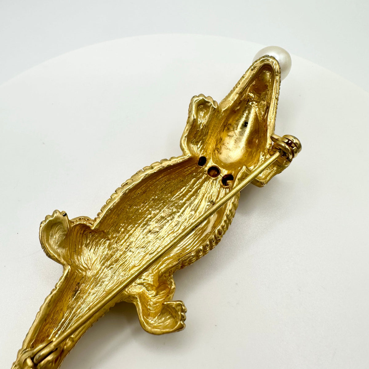 Vintage large gold tone red green rhinestones pearl alligator figural brooch