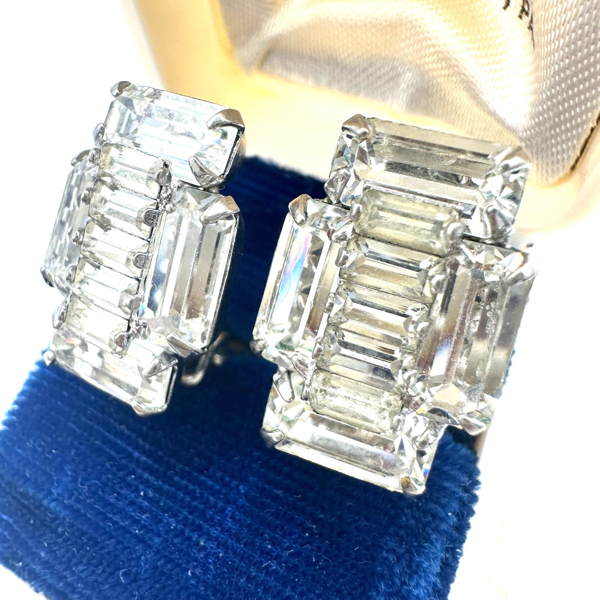 Weiss signed vintage silver tone clear baguettes rhinestones clip on earrings