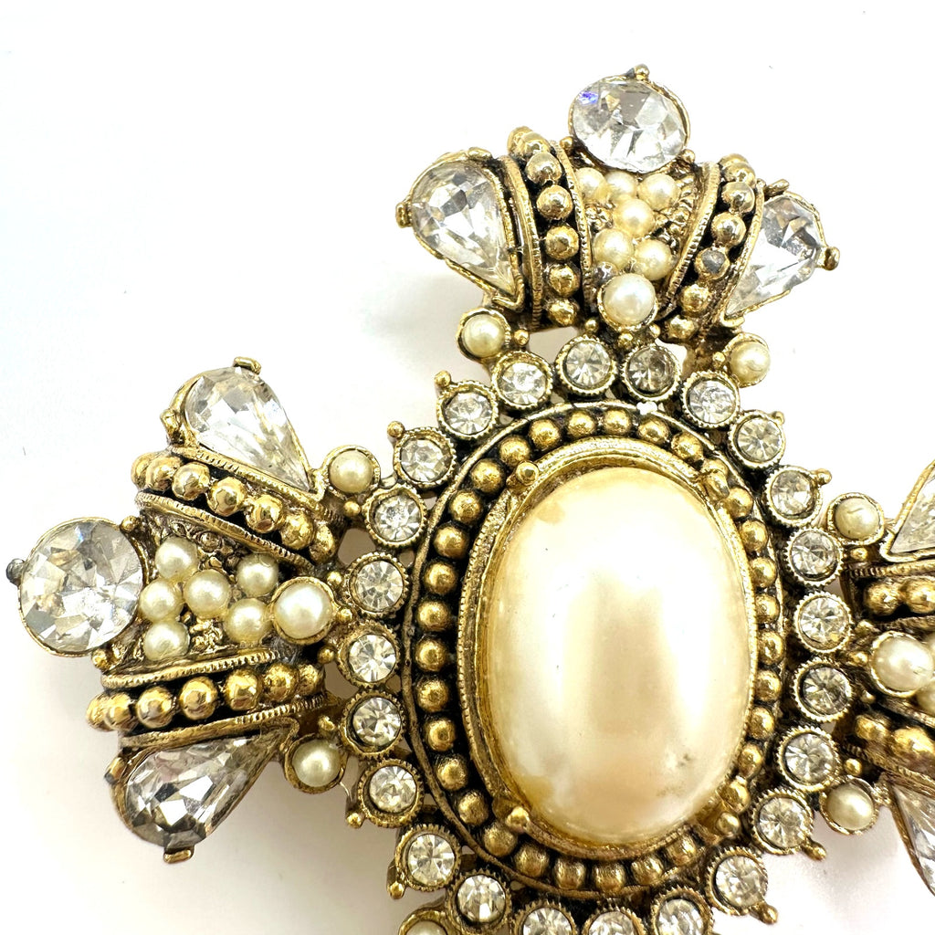 Vintage gold tone glass pearl cabochon clear rhinestones Maltese Cross brooch