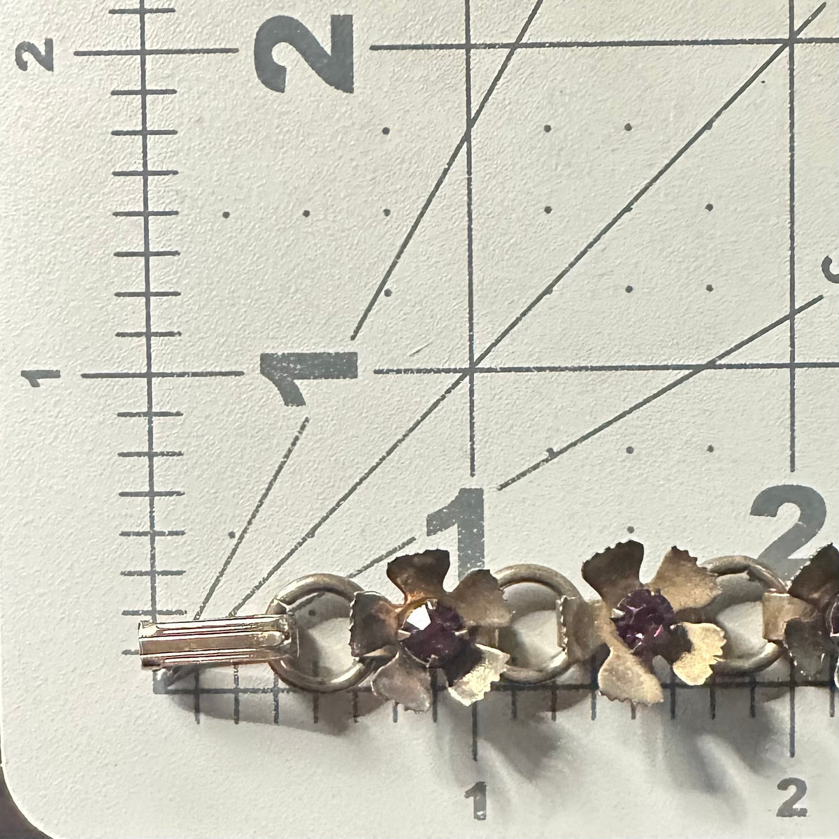 Vintage retro 1940s gold tone brass flowers purple rhinestones flex bracelet