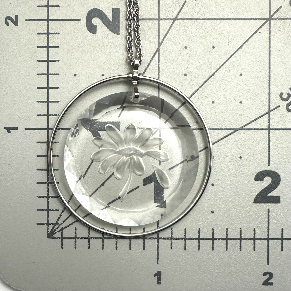 Hallmark vintage silver tone reverse cut crystal flower intaglio cameo necklace