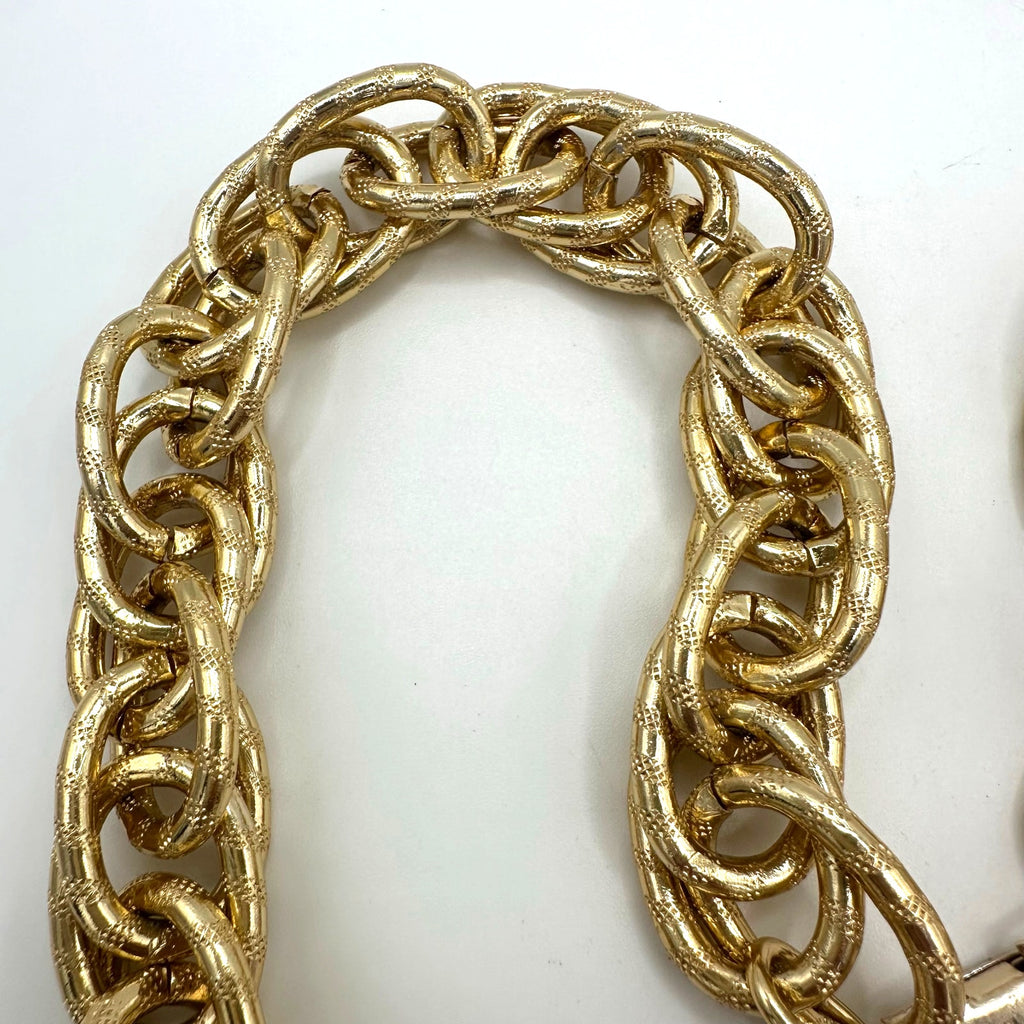 Germany signed vintage gold tone chunky twisted chain statement 24” necklace