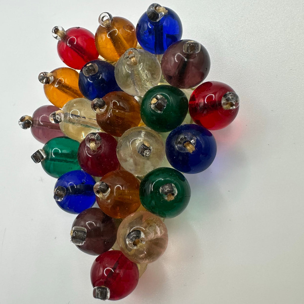 Miriam Haskell 1940s unsigned multicolor glass spheres beaded dress clip