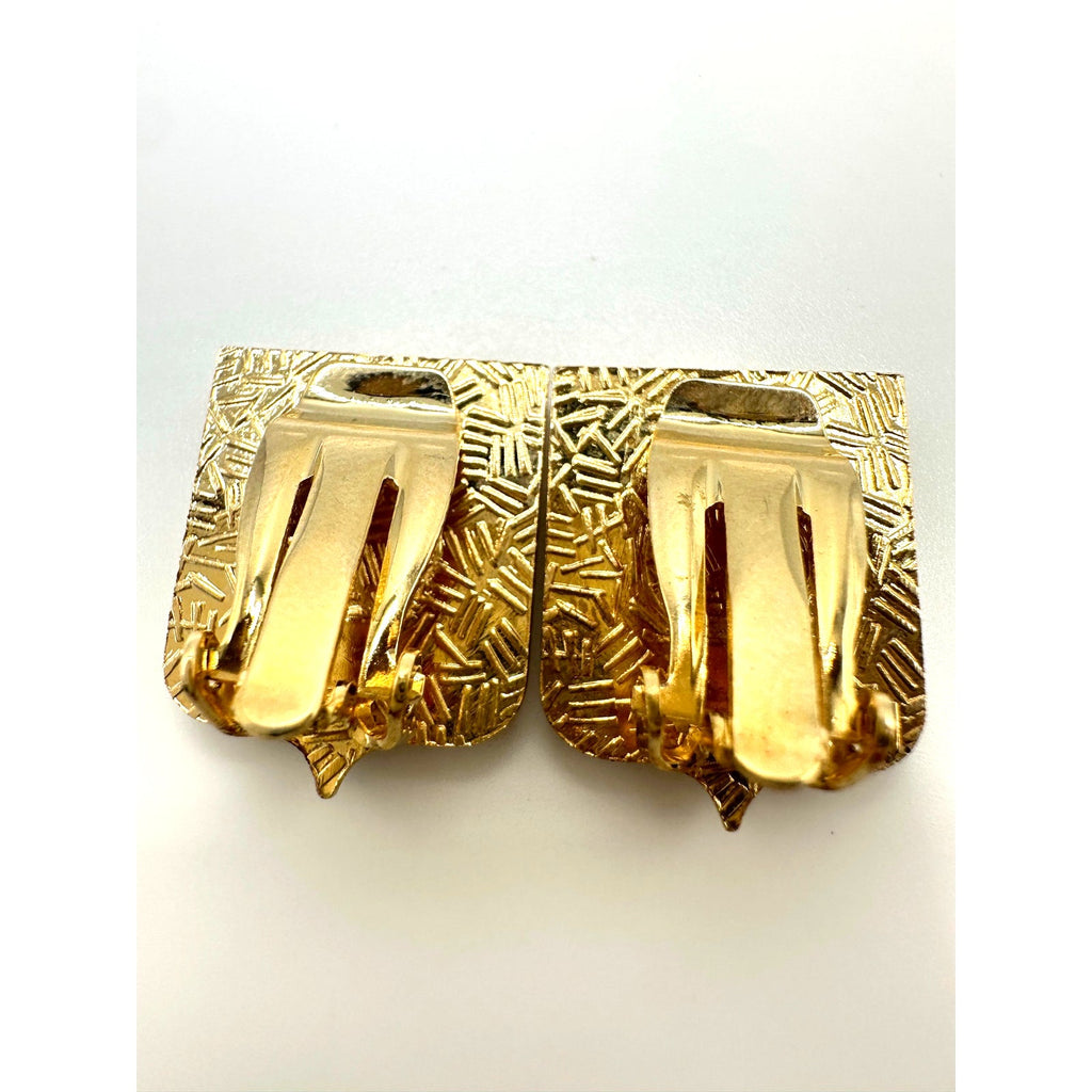 Vintage gold tone white enamel Heraldic shield fleur de lis clip on earrings