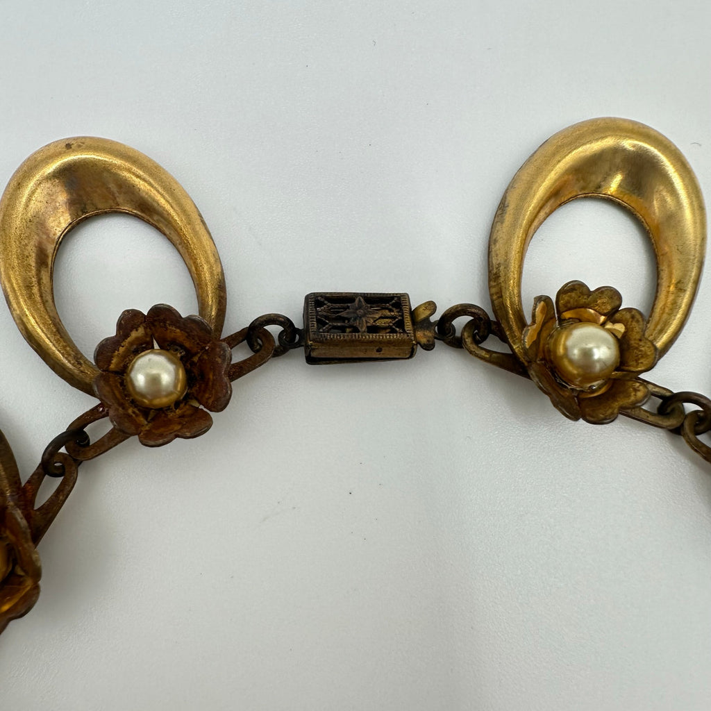 Antique vintage 1930s 1940s gold tone brass oval links faux pearls necklace