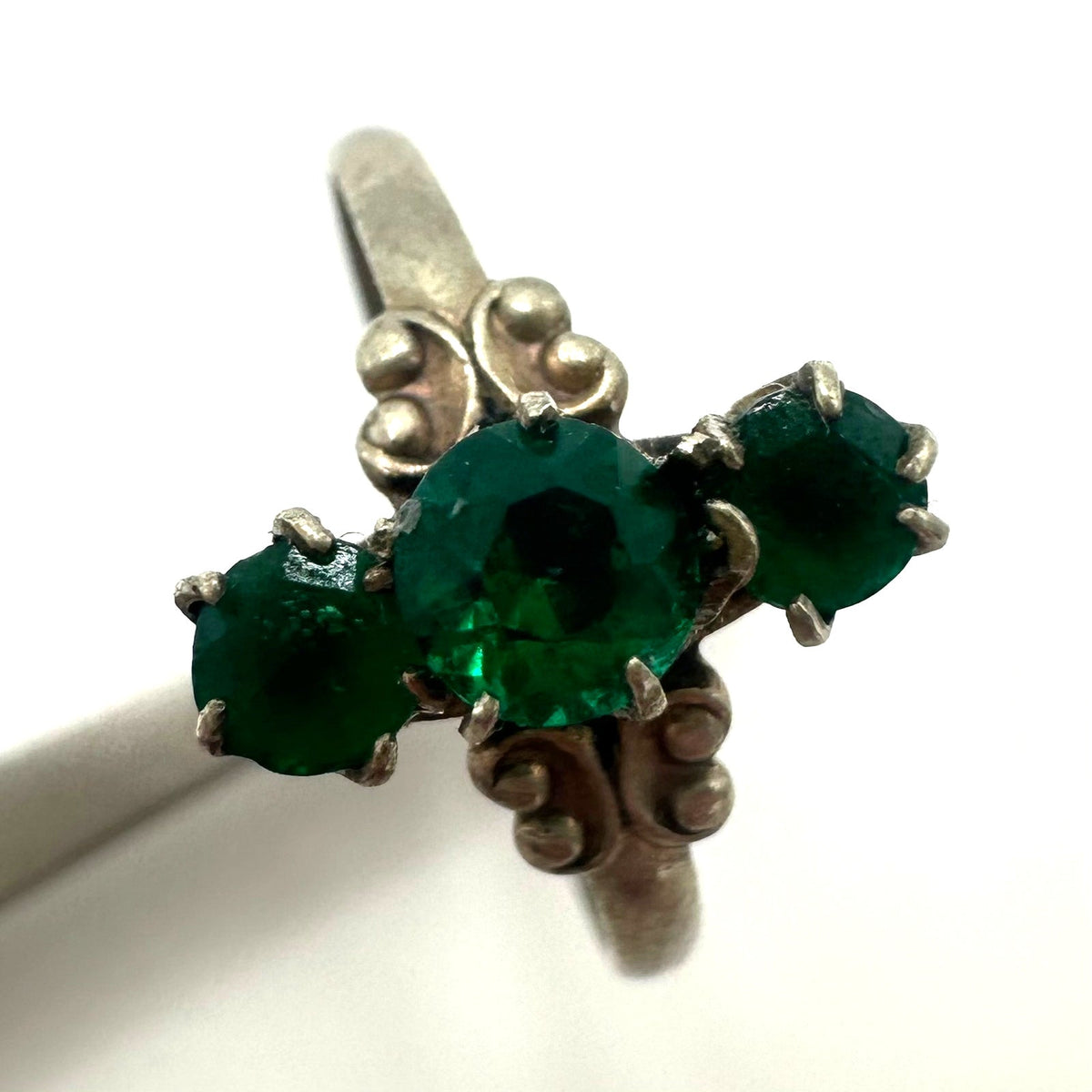Antique Art Deco 1920s silver tone green Czech glass rhinestones ring 6.5