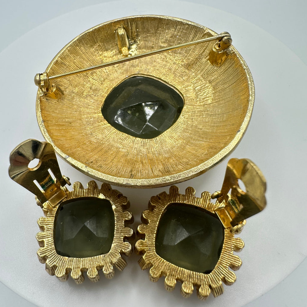 Schrager vintage gold tone smoky glass rhinestones brooch clip on earrings