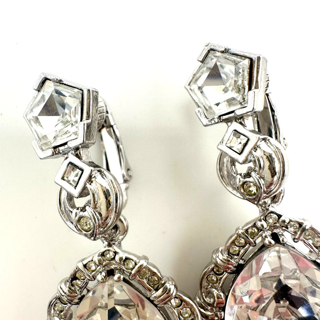 Avon Marie Antoinette replica Smithsonian silver tone crystal clip on earrings