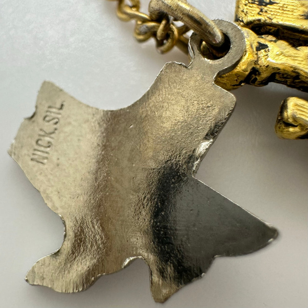 Gold tone nickel silver Texas oil derrick rig pendant charm 16" chain necklace