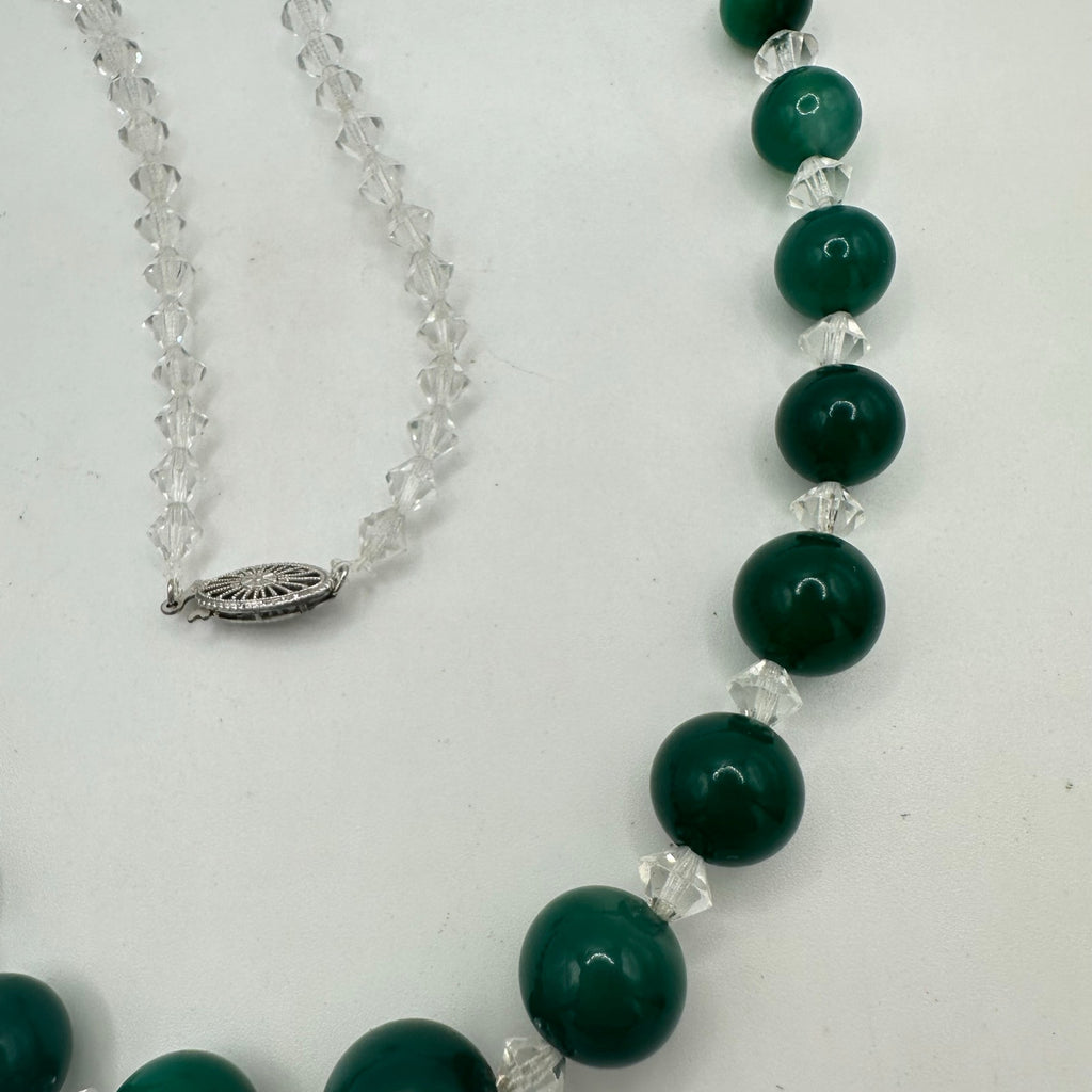Antique Art Deco green chrysoprase faceted crystal beaded necklace 14k WG clasp