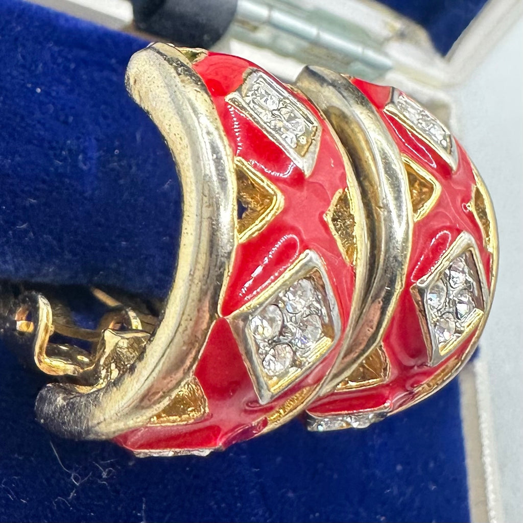 Vintage gold tone clear rhinestones red enamel half hoops clip on earrings