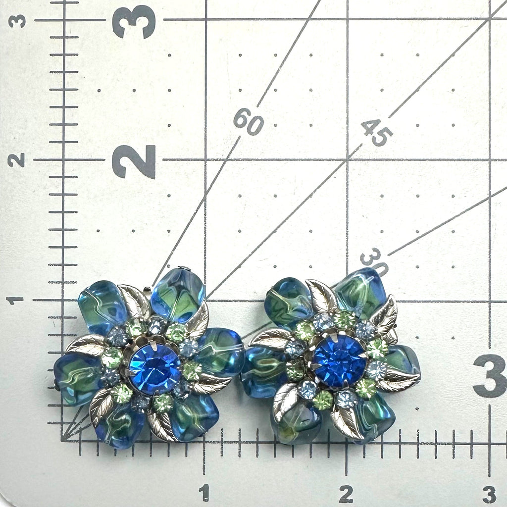 Vintage silver tone blue green givré uranium glass rhinestones clip on earrings