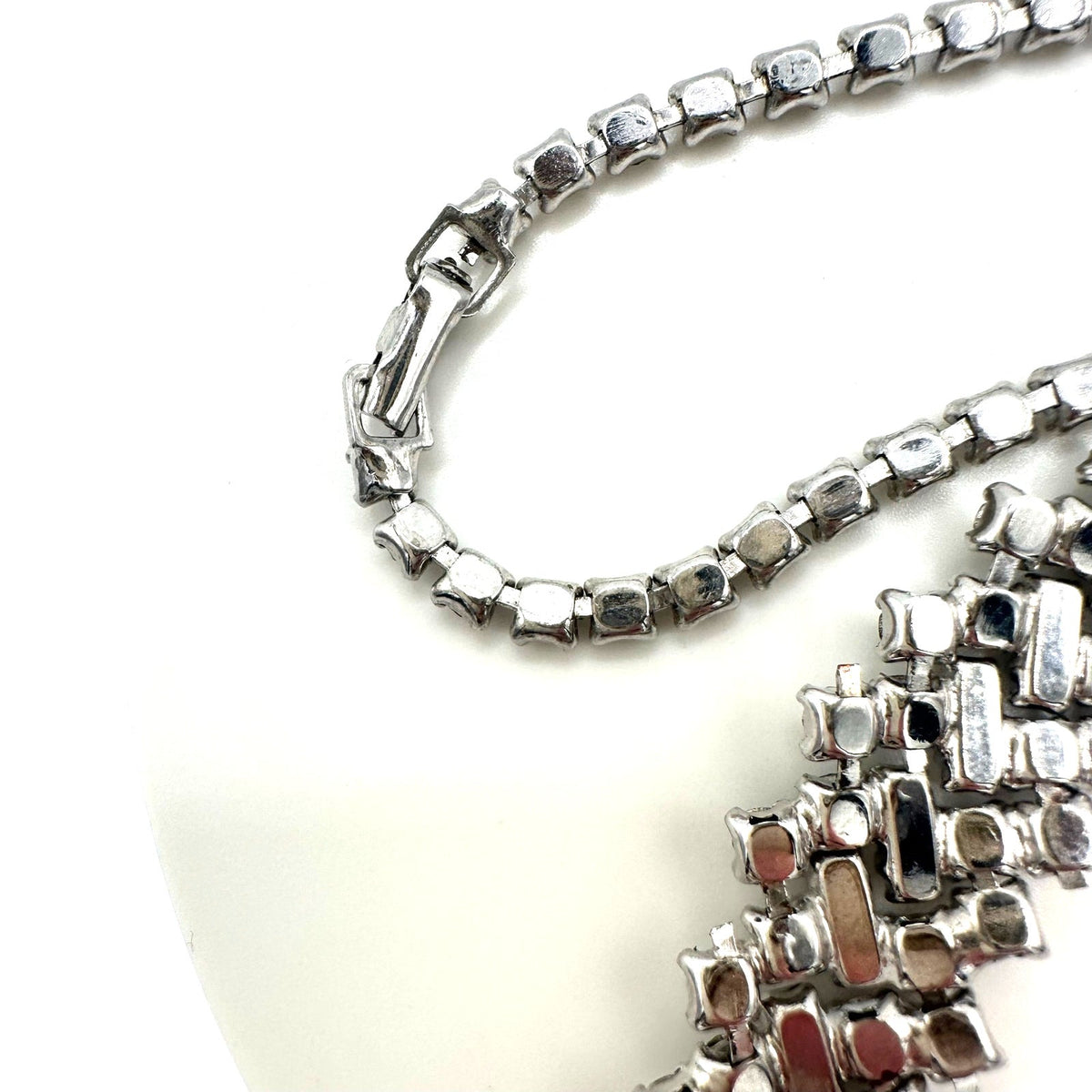 1950s vintage silver tone clear glass rhinestones pointed V swag necklace