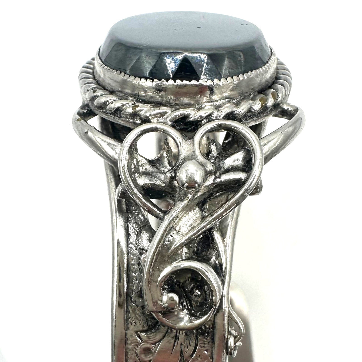 Vintage Victorian Revival silver tone hematite glass hinged bangle bracelet