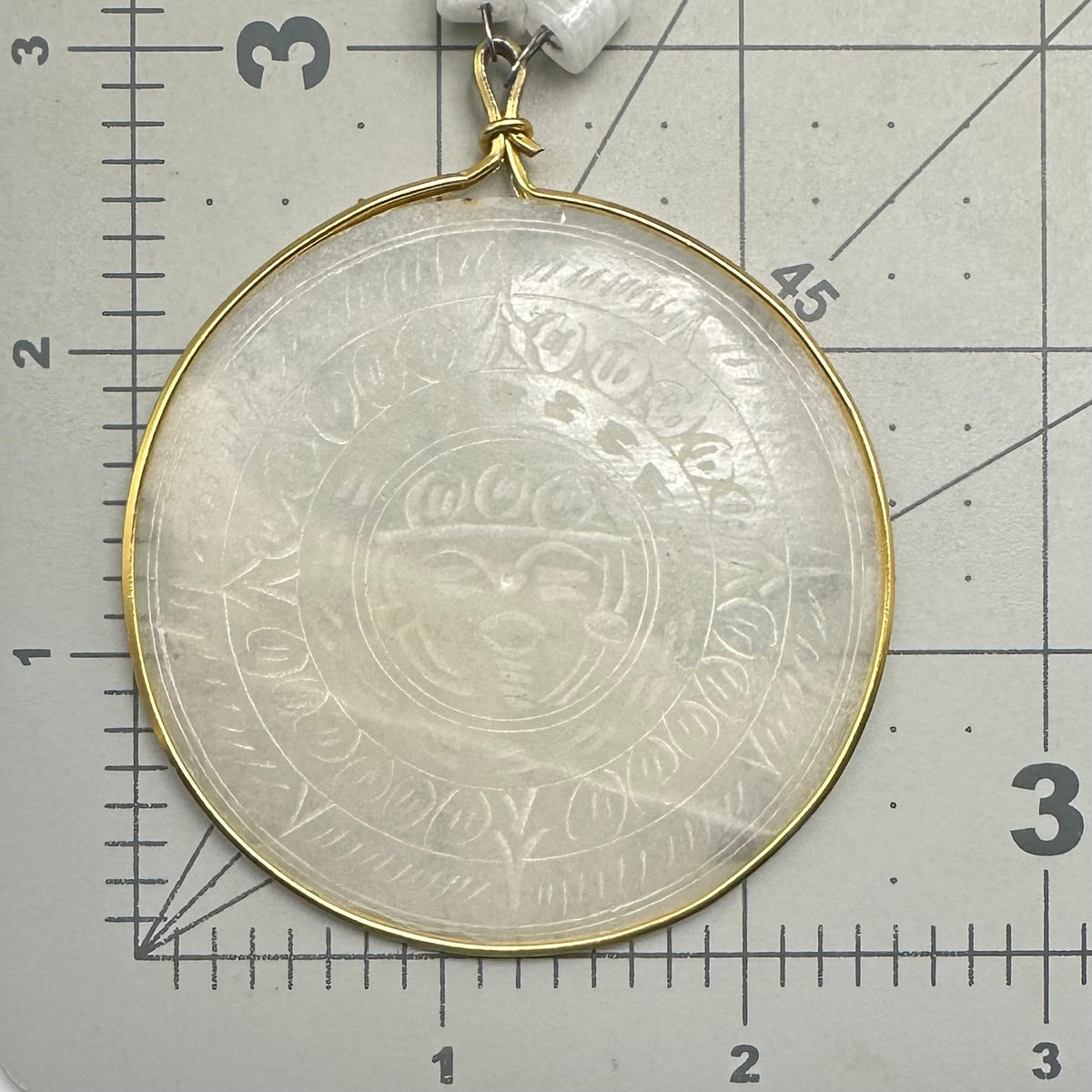 Vintage hand etched white agate large Aztec Mayan sun god pendant 26” necklace