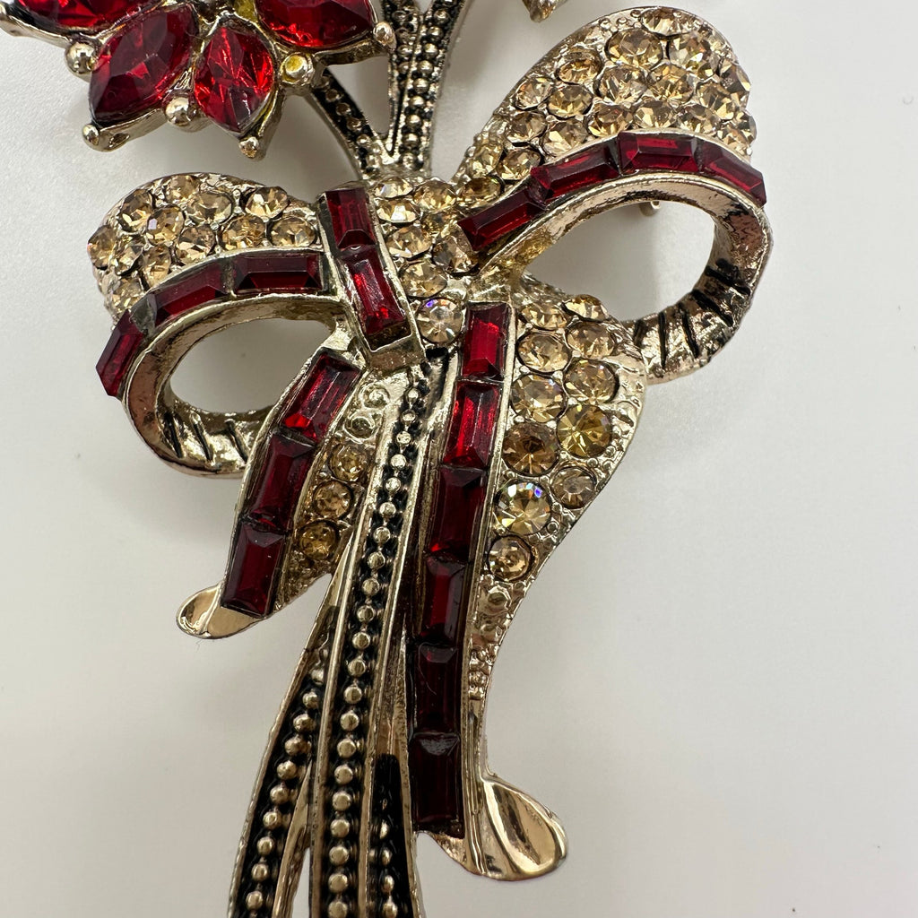 Avon 2013 gold tone red topaz rhinestones poinsettias flowers bouquet brooch