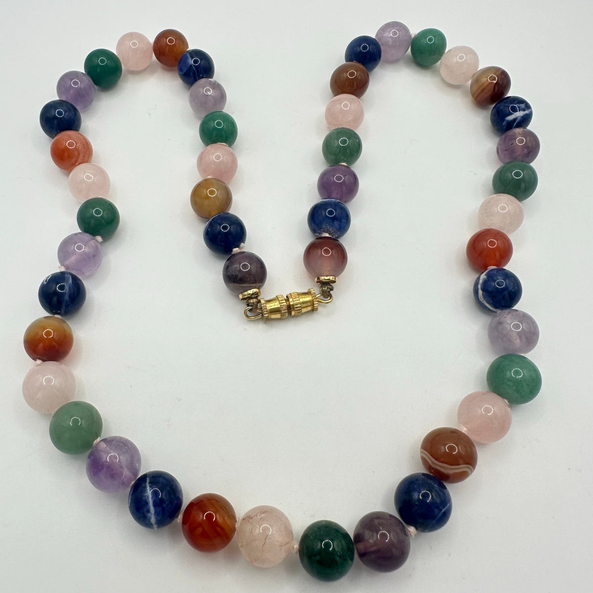 Vintage multicolor rainbow semiprecious quartz agate 10mm beads beaded necklace