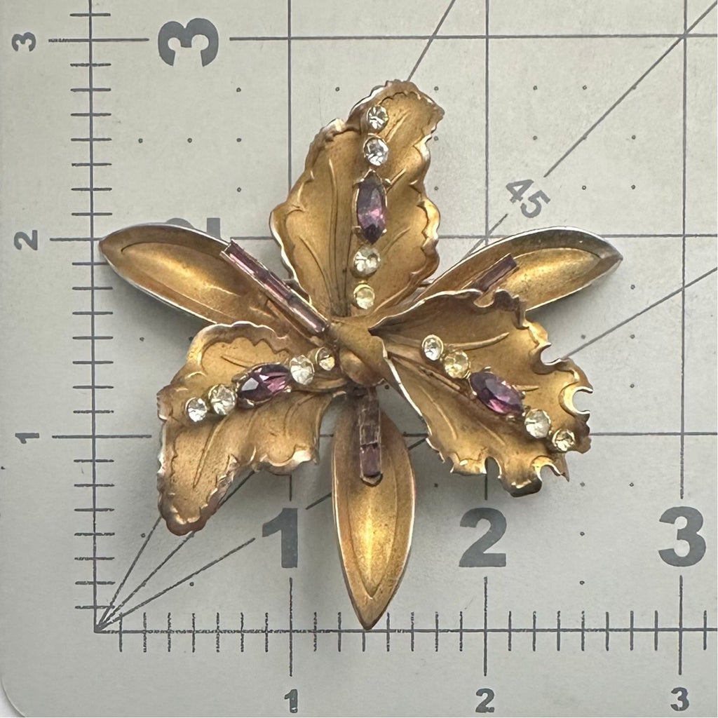 Vintage gold tone purple clear rhinestones large 3D iris flower brooch