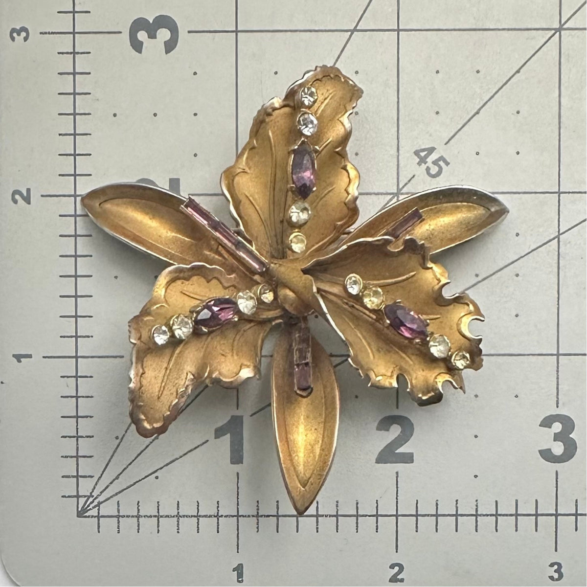 Vintage gold tone purple clear rhinestones large 3D iris flower brooch