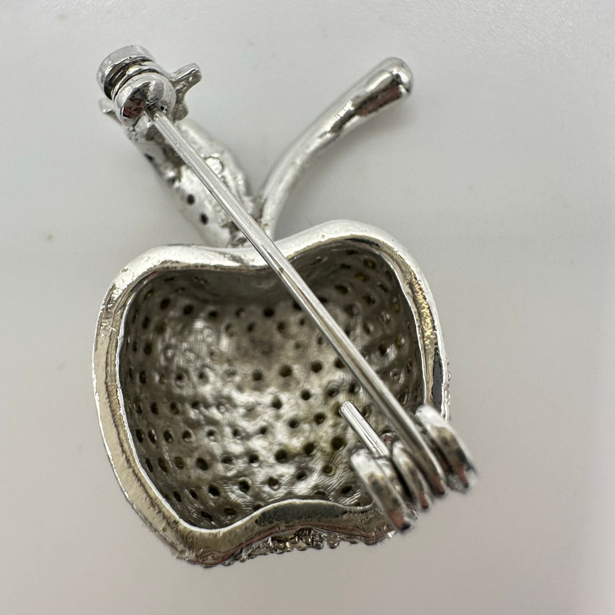 Nadri signed silver tone clear pavé glass rhinestones apple brooch pin