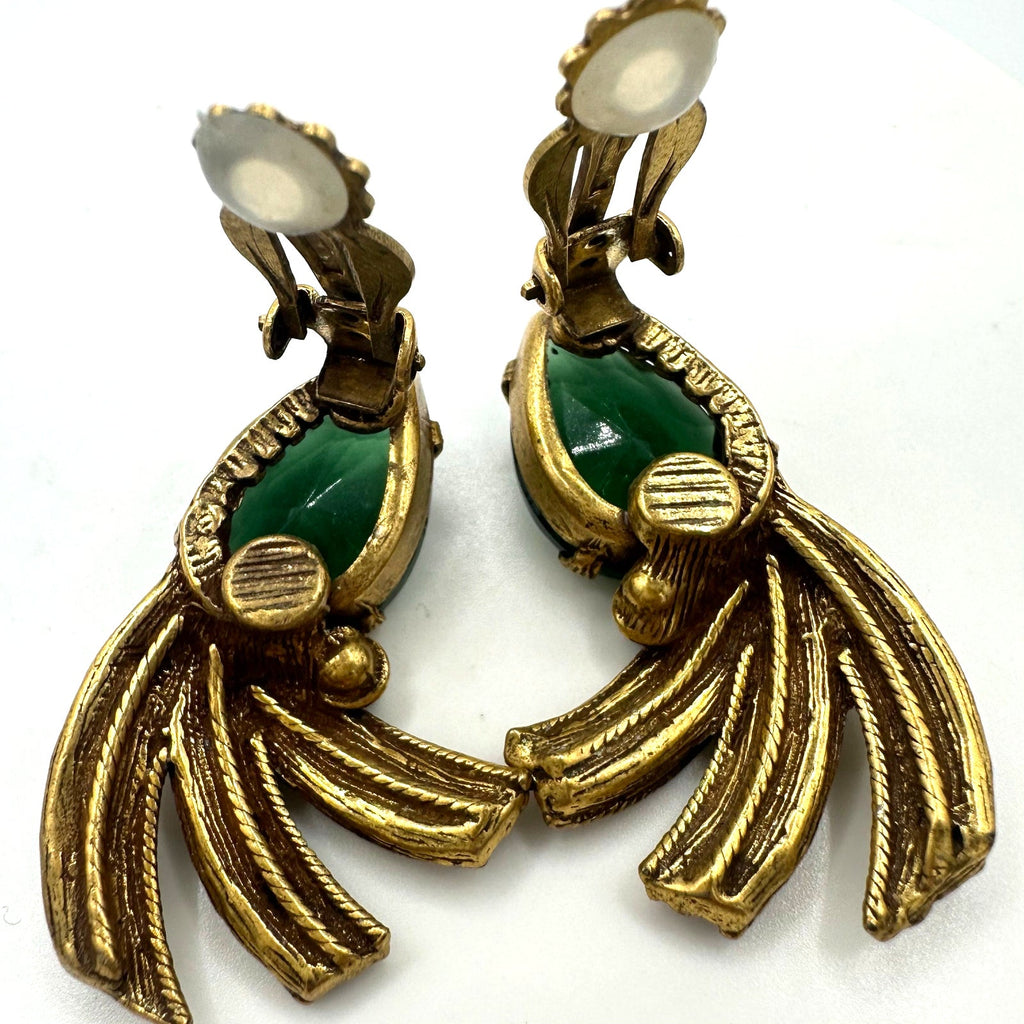 Vintage gold tone fern green rhinestones fan spray crawler clip on earrings