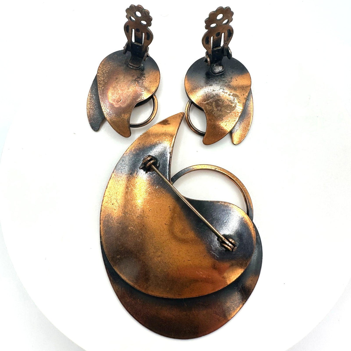 Vintage solid copper modernist teardrop paisley brooch clip on earrings set
