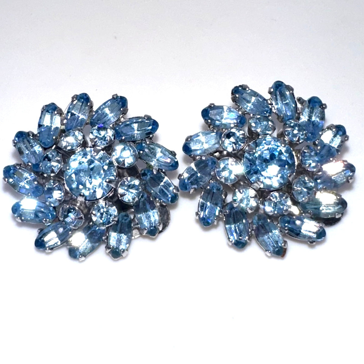 Sherman vintage silver tone light blue glass rhinestones clip on earrings
