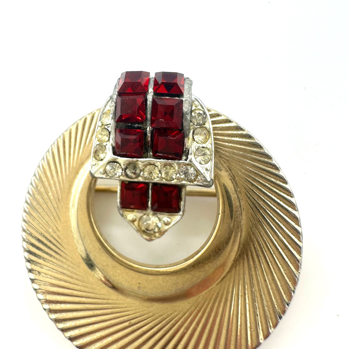 Coro Pegasus vintage gold tone red clear rhinestones circular buckle brooch