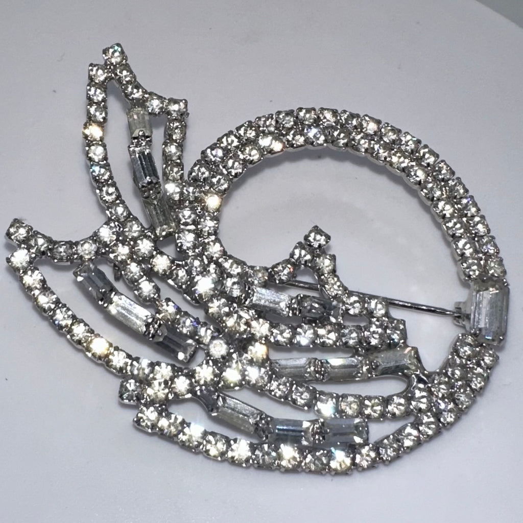 1950s vintage silver tone rhodium plated clear icy glass rhinestones brooch