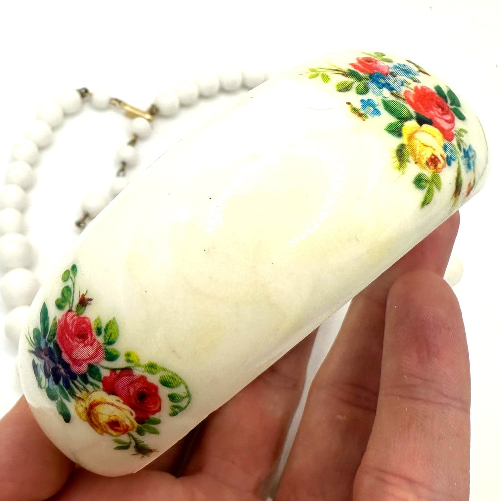 Hong Kong vintage floral white lucite bangle bracelet beaded graduated necklace