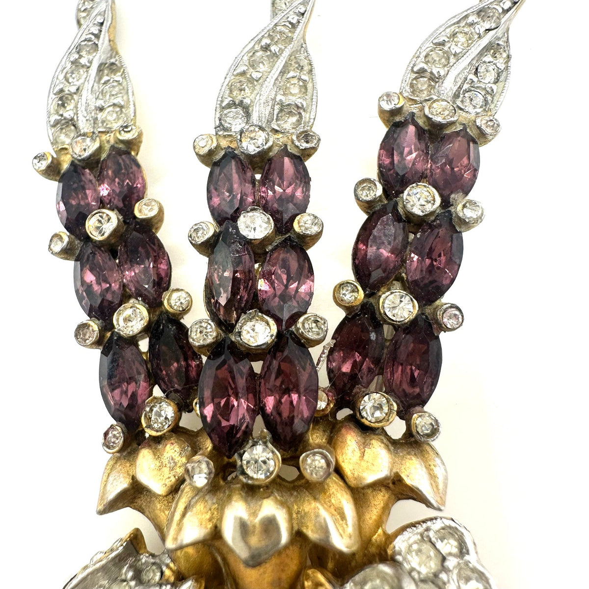 Vintage 1940 gold tone purple rhinestones large flower floral bouquet brooch